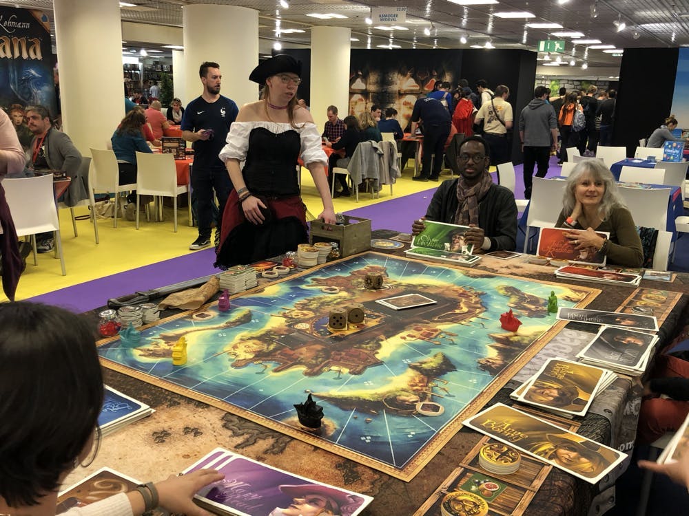 Version surdimensionnée de Jamaïca au Festival international des jeux de Cannes