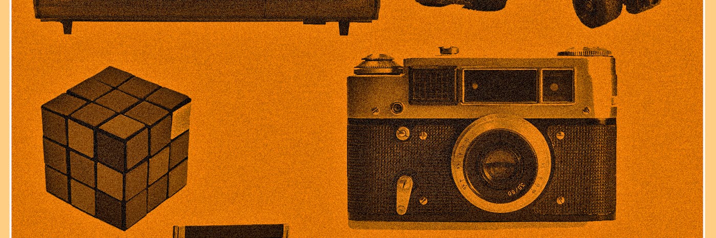 A Strange Case - Room With a Clue