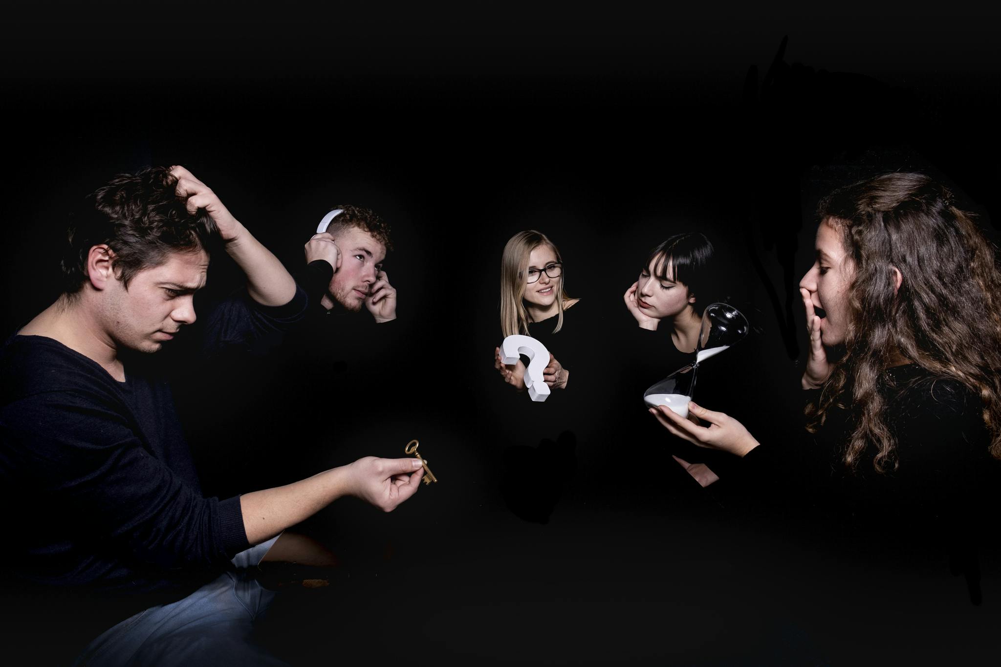 On a testé « La clé des sens », l’escape game sur table qui se joue dans le noir à Paris