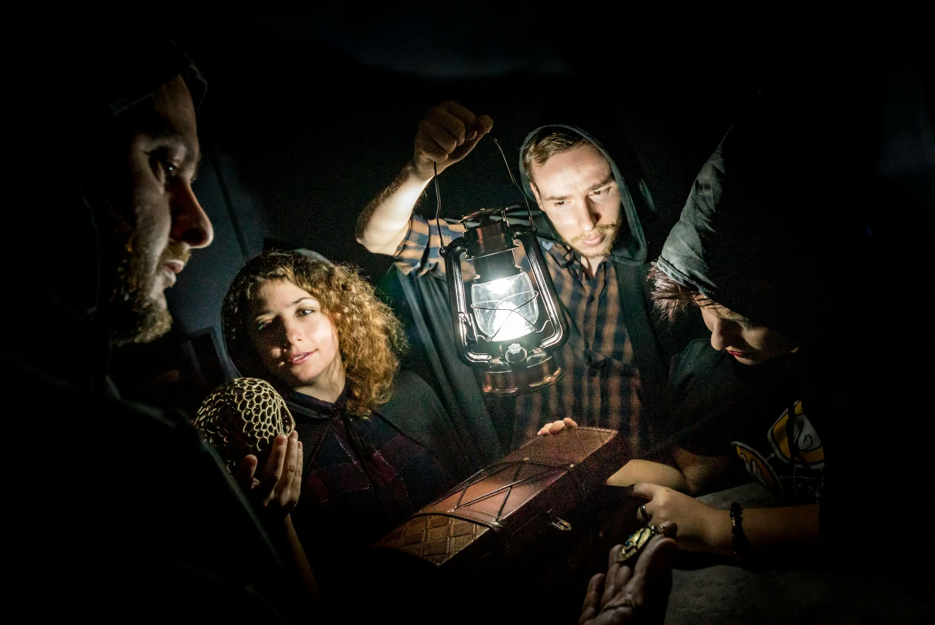 Mystère et confrérie